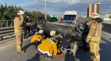 Sultanbeyli’de Kontrolden Çıkan Araç Takla Attı: 2 Yaralı