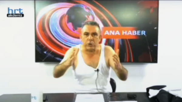 Ana Haber Sunucusu Atlette Yayın Yaparak Sitem Etti