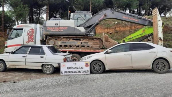 Manisa’da 6 Define Avcısı Yakalandı