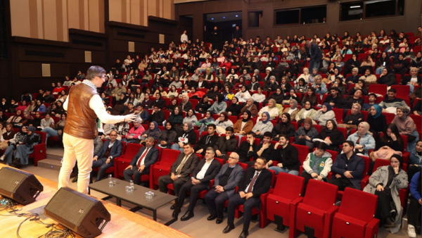 Sultanbeyli’de YKS Öğrencileri İçin Motivasyon Programı Düzenlendi