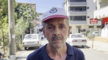 Camiyi Satışa Çıkardı