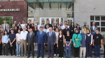 Sultanbeyli’yi Gururlandıran Başarılı Öğrencilere Ödül Töreni