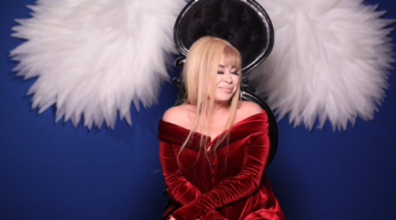 ZERRİN ÖZER: ‘’ANNEM MÜSAADE ETMEYİNCE DÜNYAYA AÇILAMADIM’’