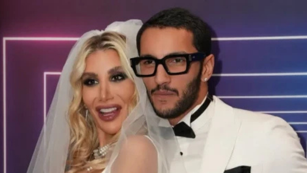 İREM DERİCİ VE MELİH KUNUKCU’DAN AŞK DOLU PAYLAŞIMLAR