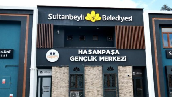HASANPAŞA GENÇLİK MERKEZİ HİZMETE AÇILDI