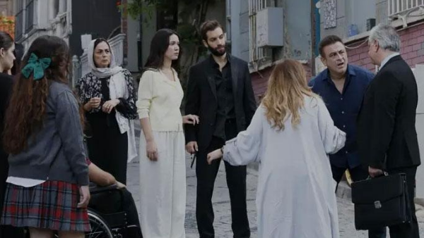 Sahipsizler Dizisi Yeni Sezonla Bu Akşam Sevenleriyle Buluşuyor