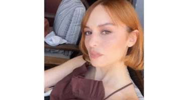 Zor Günlerin Ardından Nilperi Şahinkaya’dan Mutlu Kare