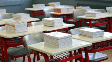 LGS SINAV SORULARININ TEMEL KAYNAĞI, ÜCRETSİZ DAĞITILAN DERS KİTAPLARI OLDU