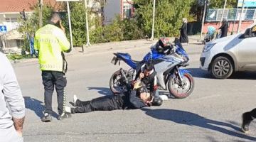 Sultanbeyli’de Elektrikli Scooter Kullanan Gence Araç Çarptı