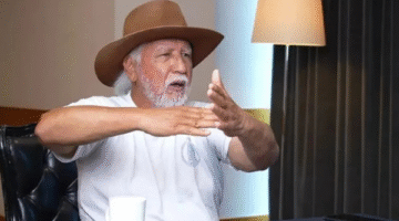 Üşümezsoy’dan Sındırgı açıklaması: “Büyük deprem beklenmiyor”