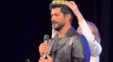 Burak Özçivit’e Rusya’da “Kral” Ünvanı