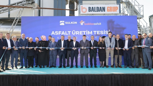 SULTANBEYLİ’DE ASFALT ÜRETİM TESİSİ AÇILDI