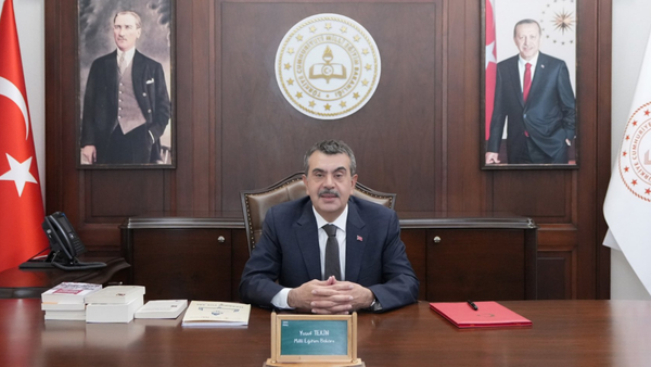 BAKAN TEKİN’İN YARIYIL TATİLİ MESAJI