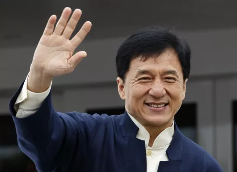 Jackie Chan’dan Duygusal İtiraf: Ölümünden Sonra Yayınlanacak Özel Bir Şarkı Kaydetti
