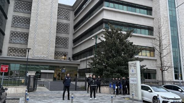 Mustafa Bozbey Gözaltında! Bursa’da Soruşturmada 55 Kişi Gözaltına Alındı