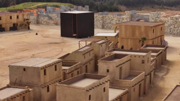 Çayırova’da Kurulan Mekke Platosu Ziyaretçi Akınına Uğruyor