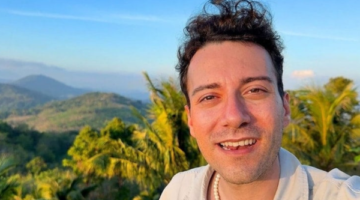 Enes Batur, 3 yıl aranın ardından Enes Batur’un Geri Dönüşü Olay Oldu: 24 Saatte 10 Milyon İzlenme, Rekor Kazanç!