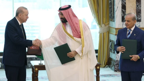 Mekke’de Tarihi Anlaşma! Türkiye, Suudi Arabistan ve Pakistan Savunmada Birleşti