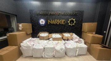 İstanbul’da Dev Uyuşturucu Operasyonu: 1,4 Ton Ele Geçirildi!