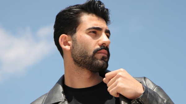 HÜSEYİN BAYAT MODA VE OYUNCULUK DÜNYASINA ADIM ATMAYA HAZIRLANIYOR!